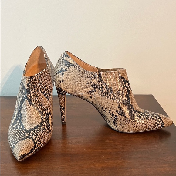 Elegant Snakeskin Ankle Booties - Picture 2 of 6